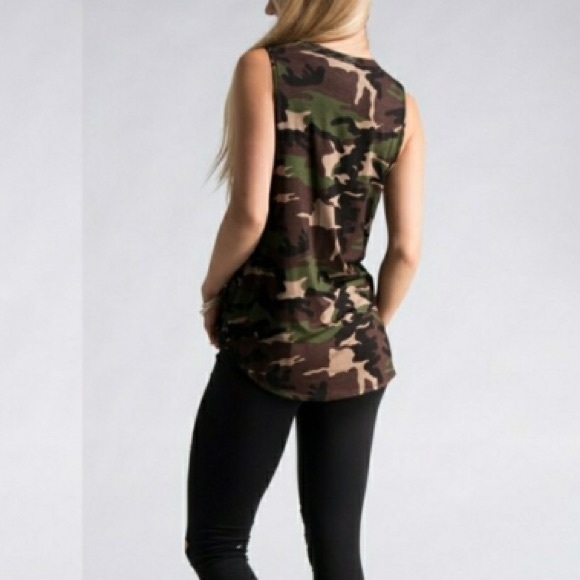 NWT camp choker tank top - Picture 3 of 5